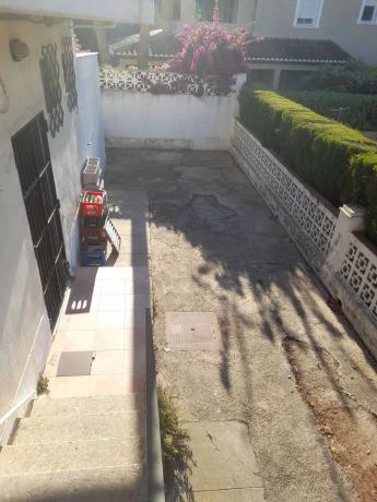 Local en camino Badía, 1