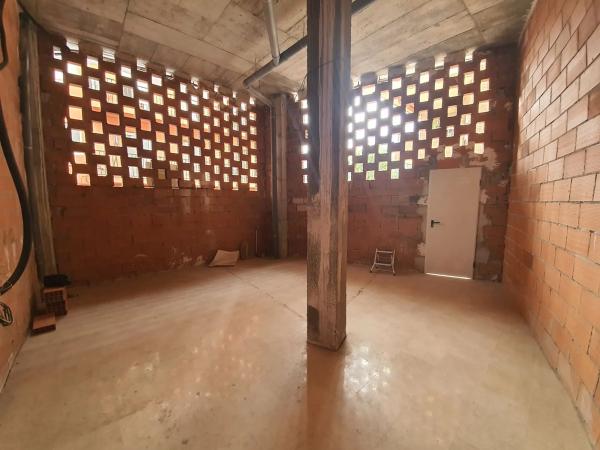 Local en calle Hermanos Gavilá Ferrer