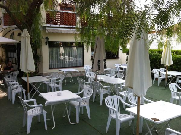 Local en camino Badía, 1