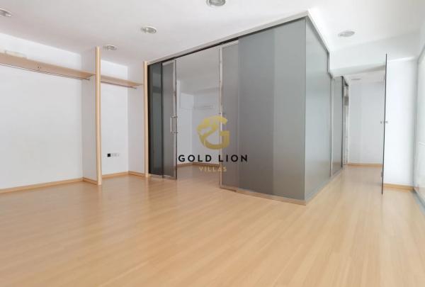 Local en plaza Jaume i s/n