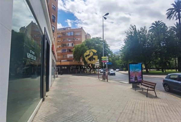 Local en plaza Jaume i s/n