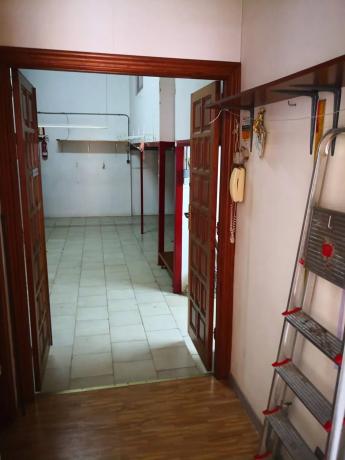 Local en avenida del Montgó