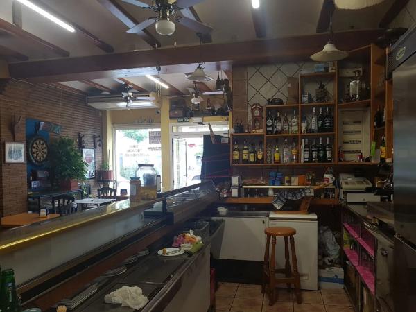 Local en paseo Saladar, 47  bajo