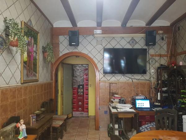 Local en paseo Saladar, 47  bajo