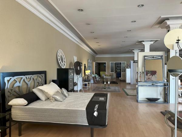 Nave en avenida Valencia, 11