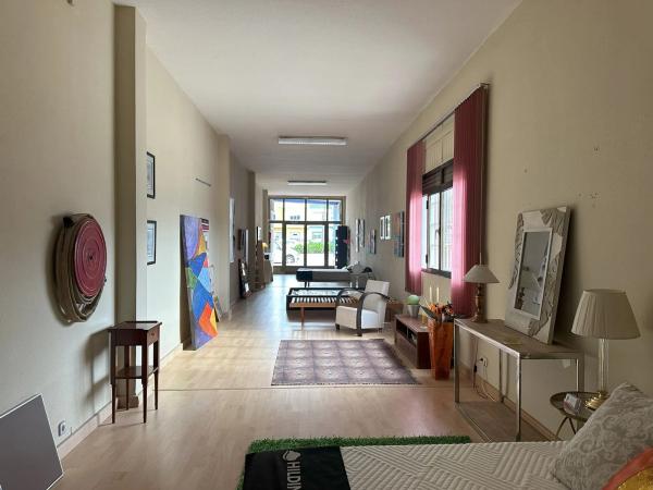 Nave en avenida Valencia, 11