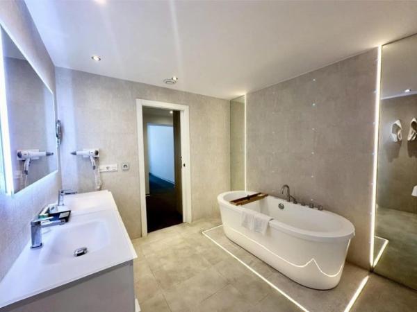 Local en Montañar-El Arenal