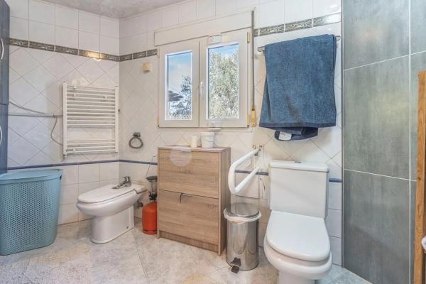 Local en Cap Martí - Pinomar