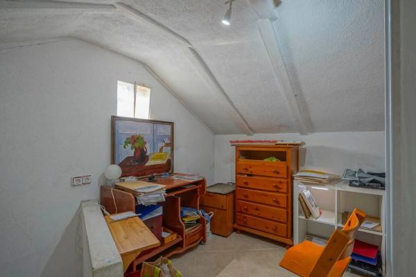 Local en Cap Martí - Pinomar