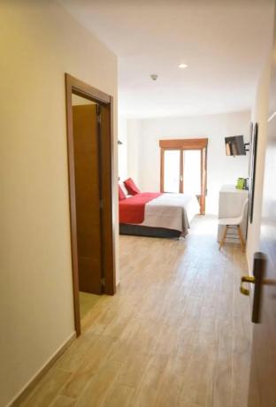 Hotel, centro de fitness en calle Roques