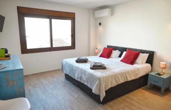 Hotel, centro de fitness en calle Roques