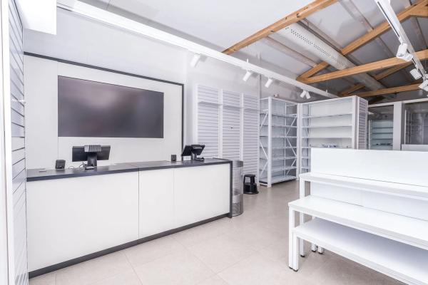 Local en avenida del Mediterráneo s/n