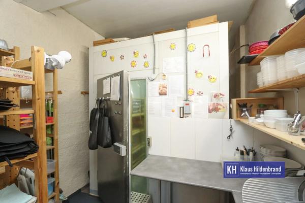 Local en Montañar-El Arenal