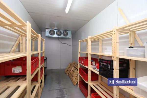 Local en Montañar-El Arenal