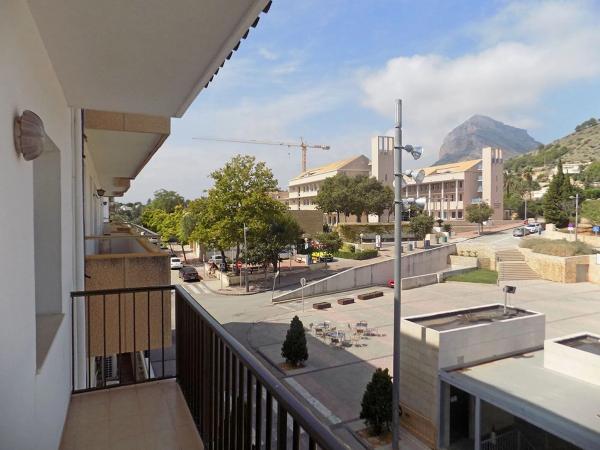 Local en plaza de la Constitució Espanyola, 9 d