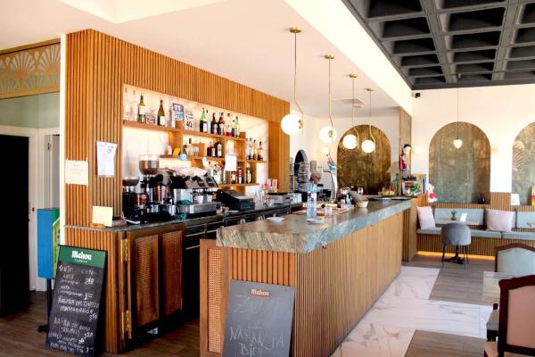 Local en calle beni anim, 7