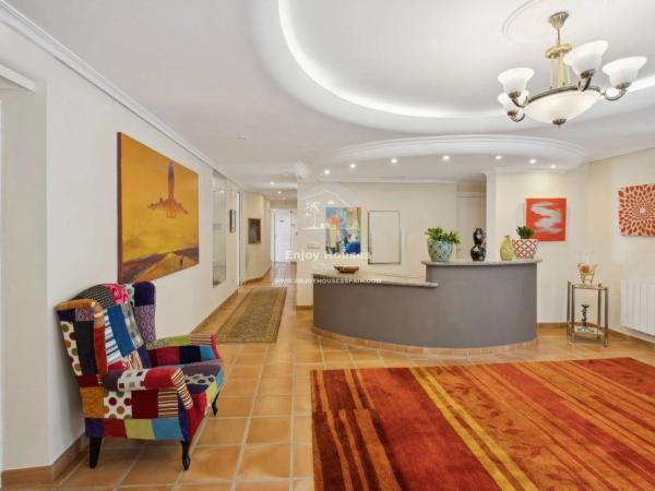 Local en calle Mar Tirreno, 2 -28