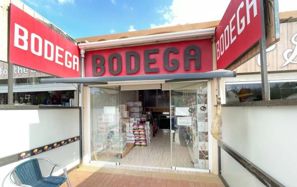 Local en Pinar de Advocat-Cometa