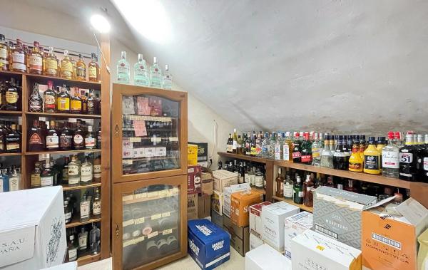 Local en Pinar de Advocat-Cometa