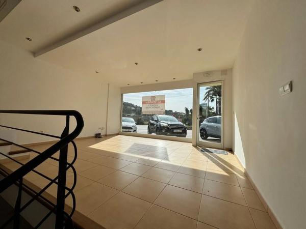 Local en Benimeit-Tabaira