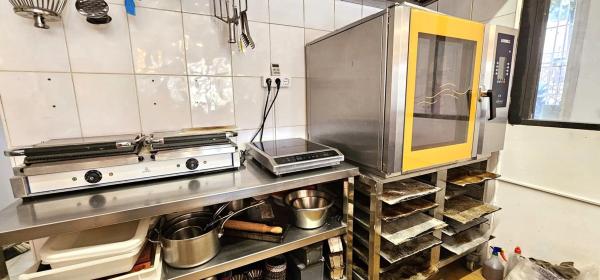 Local en Moravit-Cap Blanc