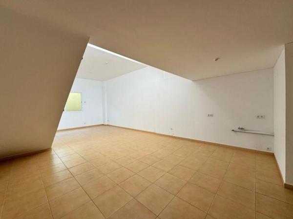 Local en Benimeit-Tabaira