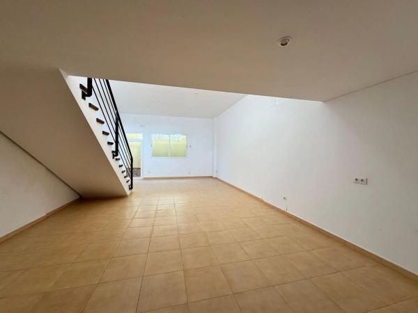 Local en Benimeit-Tabaira