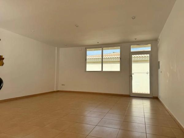 Local en Benimeit-Tabaira