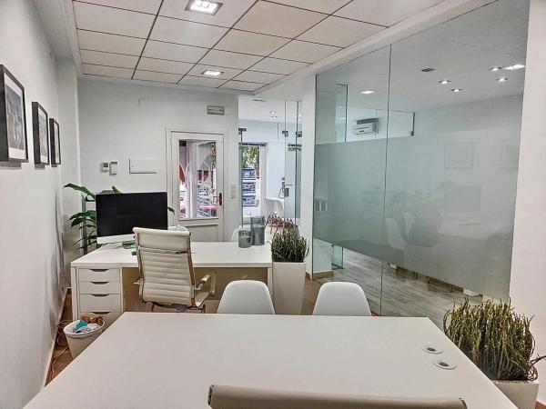 Local en calle del Doctor Calatayud