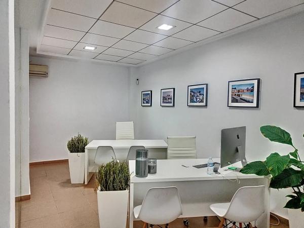 Local en avenida del Portet