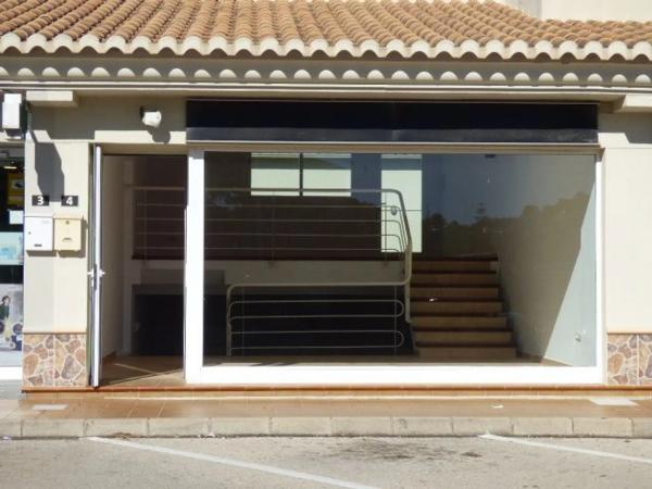 Local en El Portet-Pla del Mar