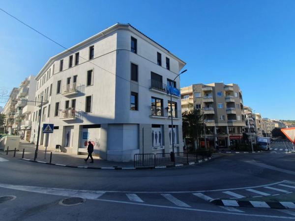 Local en calle del Doctor Calatayud, 58