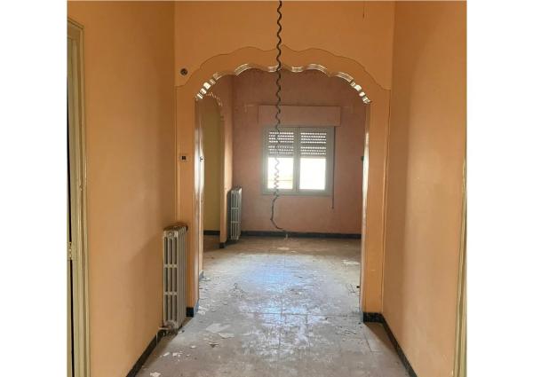 Nave en avenida del Doctor Fleming, 10