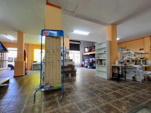 Local en calle el Verger, 6