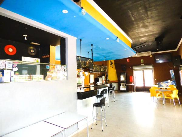 Local en calle el Castellet