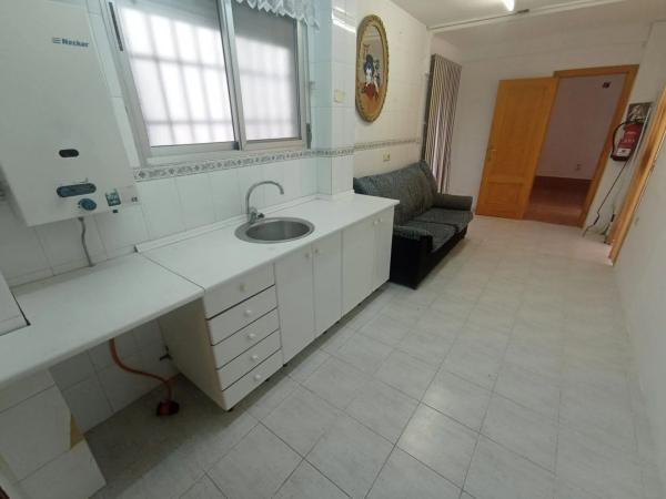 Local en calle Castella la Mancha