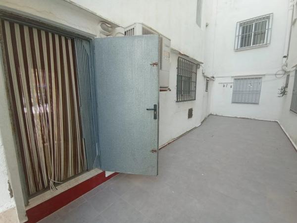 Local en calle Castella la Mancha