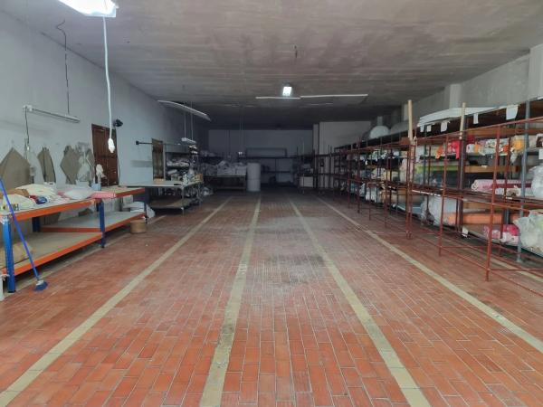 Nave en calle València, 15