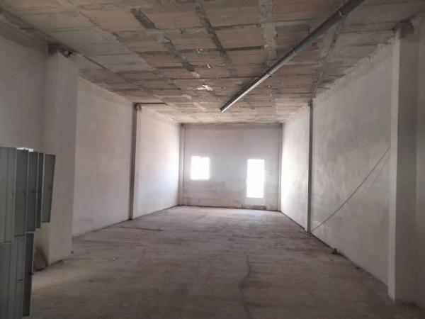 Local o nave en calle Polseguera