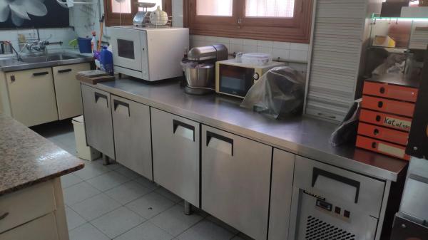 Local en calle Ecce Homo, 19