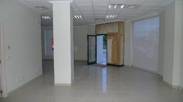 Local en calle del Mar