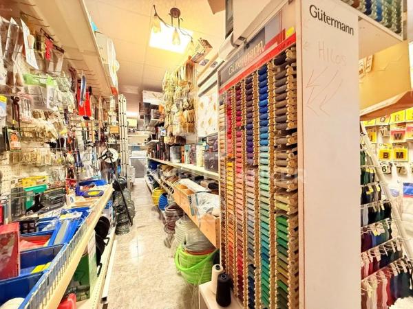 Local en calle Ruperto Chapí, 2