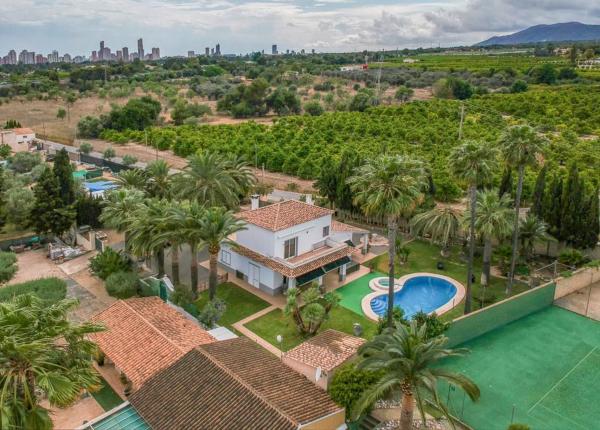 Local en Alfaz del Pi Pueblo-Urbanizaciones