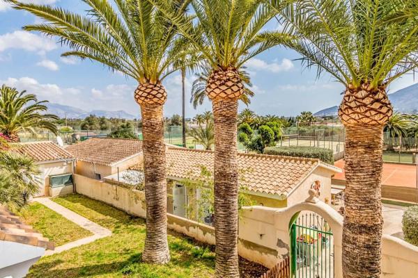 Local en Alfaz del Pi Pueblo-Urbanizaciones