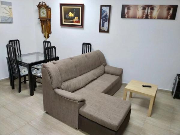 Local en avenida País Valencià, 53