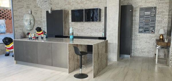 Local en calle les Escoles