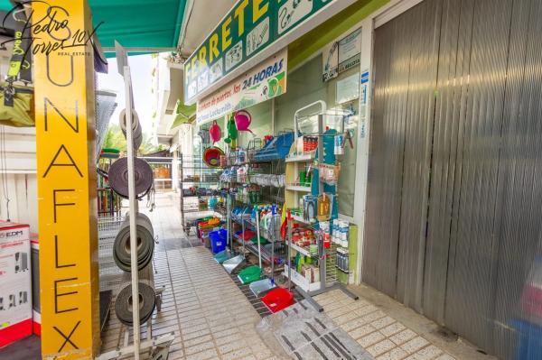 Local en calle Ruperto Chapí, 4