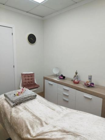 Local en plaza Salvador Dali, 5