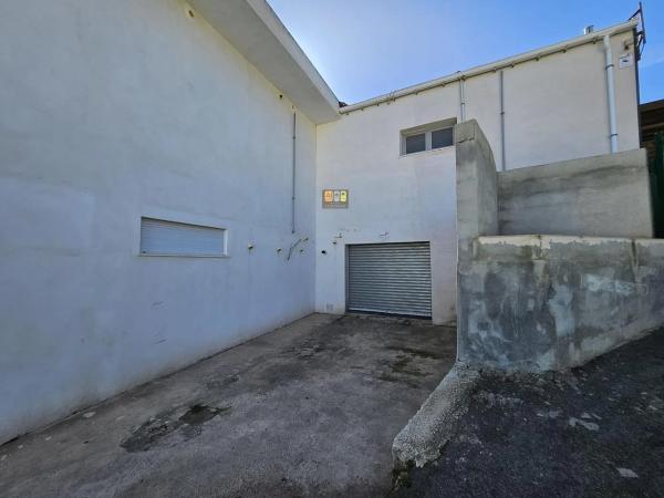 Local en camino Vell d'Altea