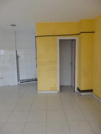 Local en avenida País Valenciano s/n